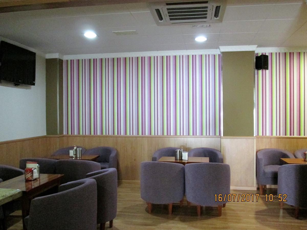 Hostal Banderas Fuensanta de Martos Ngoại thất bức ảnh
